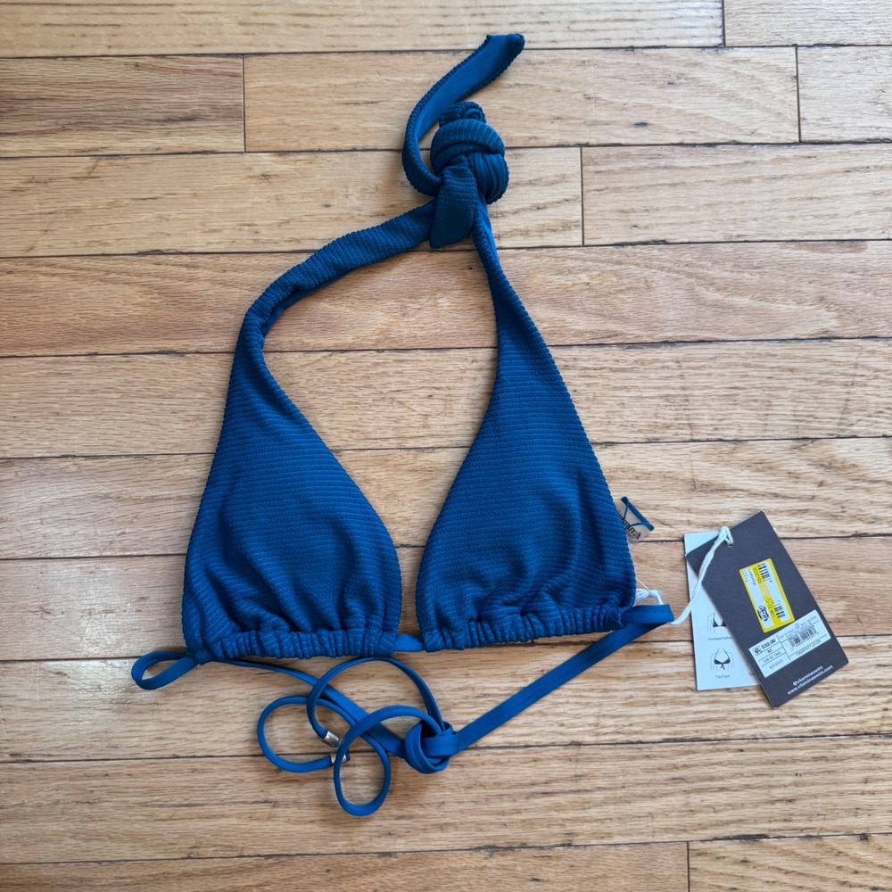 Vitamin A Blue Ribbed Convertible Bikini Top Sustainable‎ Swimwear Blue  M